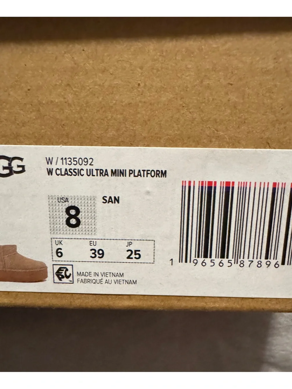 UGG Platform Ultra Mini Boots - Picture 8 of 8